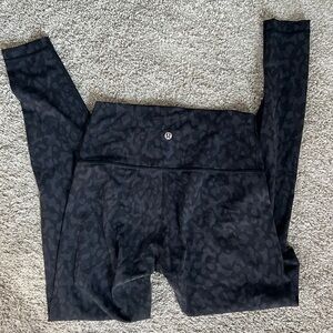 Lululemon Wunder Under Leggings